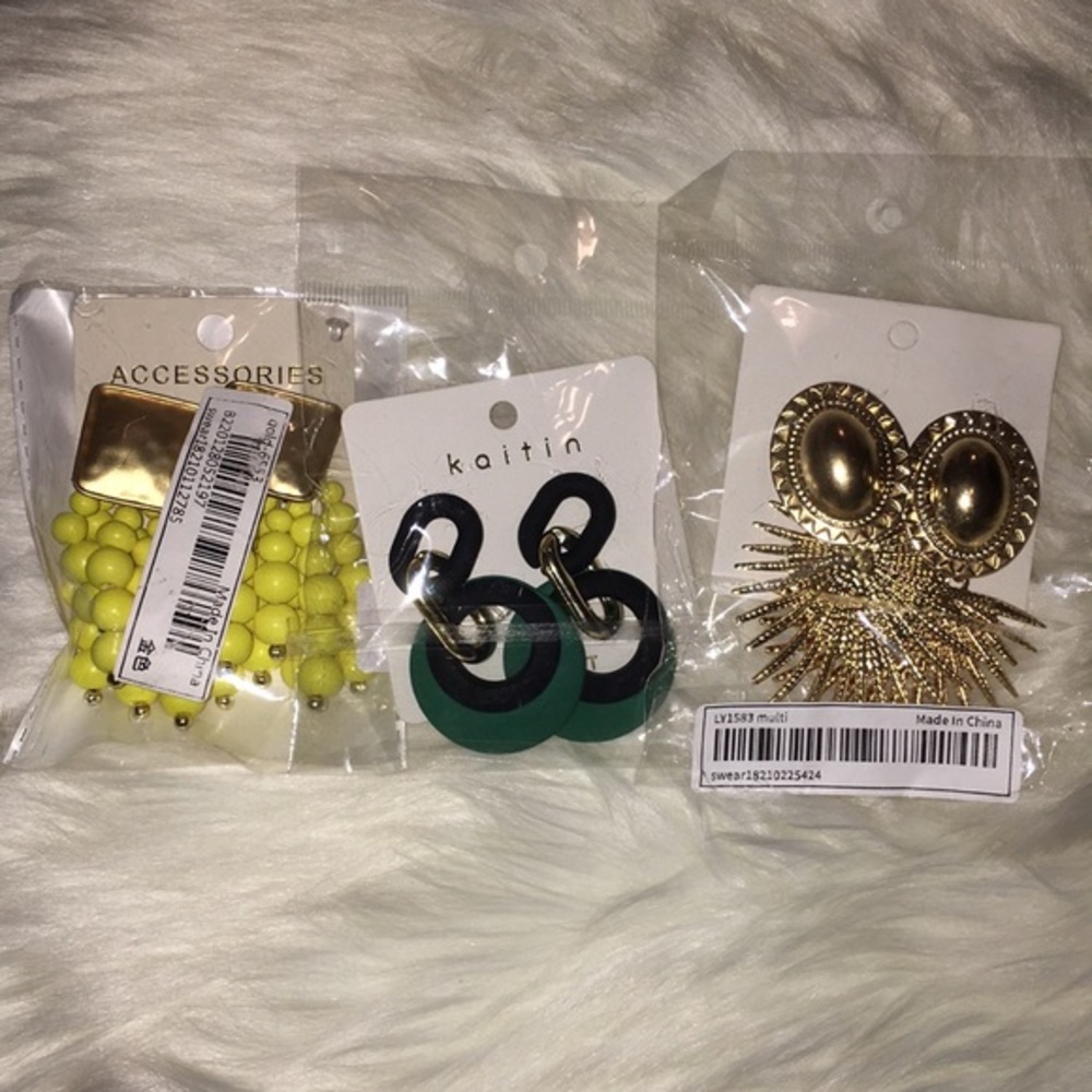 New, Women’s costume jewelry